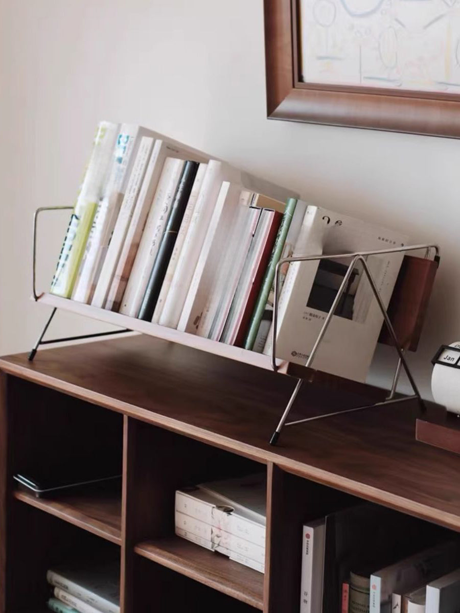 Desktop bookshelf